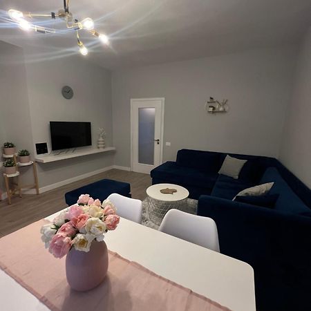 Central Gem Tiranë Ngoại thất bức ảnh