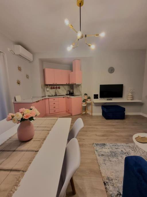 Central Gem Tiranë Ngoại thất bức ảnh